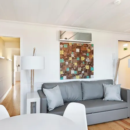 Hello Sao Bento Boutique Apartment Lisbon